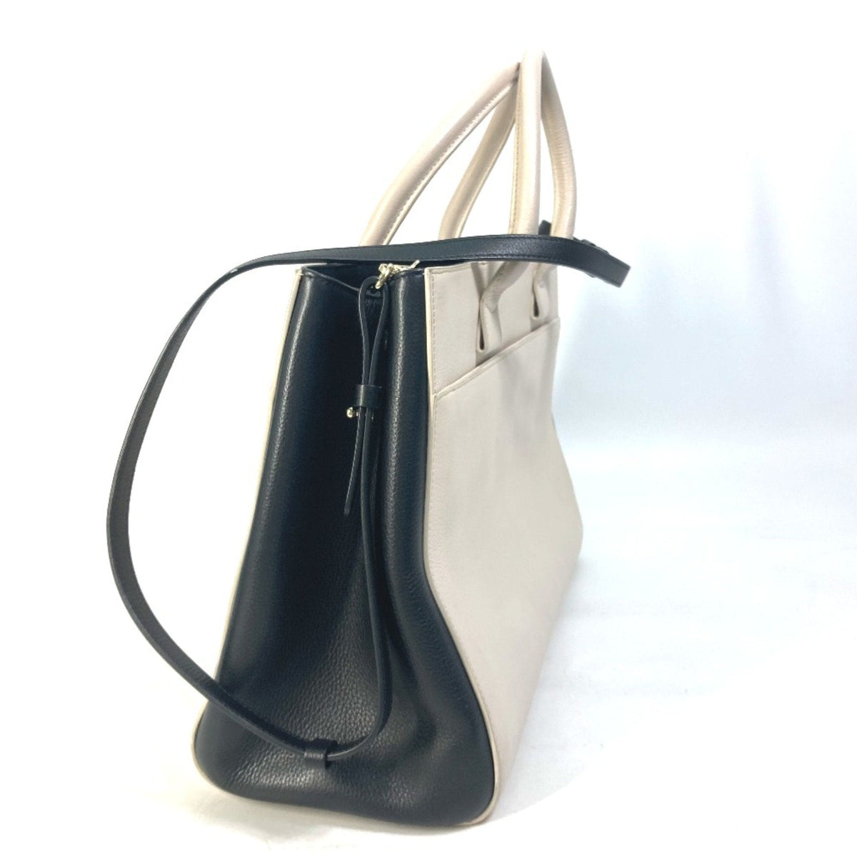 Chanel Crossbody Bag - Tiana Bags