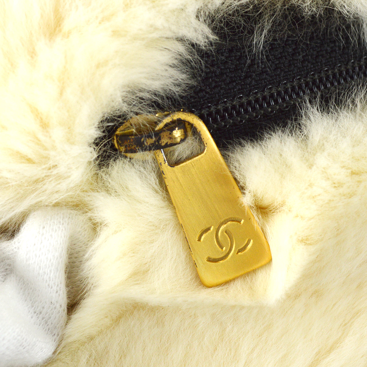 Chanel Shoulder Bag - Tiana Bags