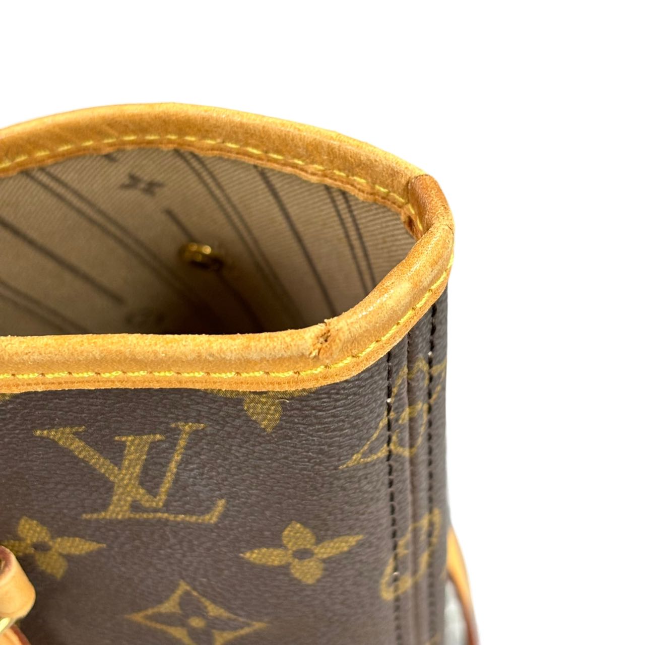 LOUIS VUITTON Monogram Neverfull MM