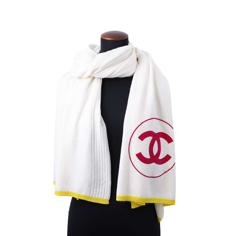 Chanel Handbag - Tiana Bags