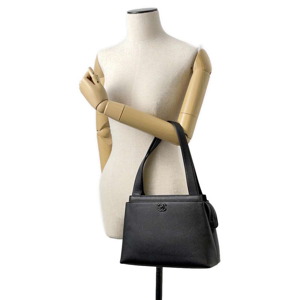 Chanel Shoulder Bag - Tiana Bags