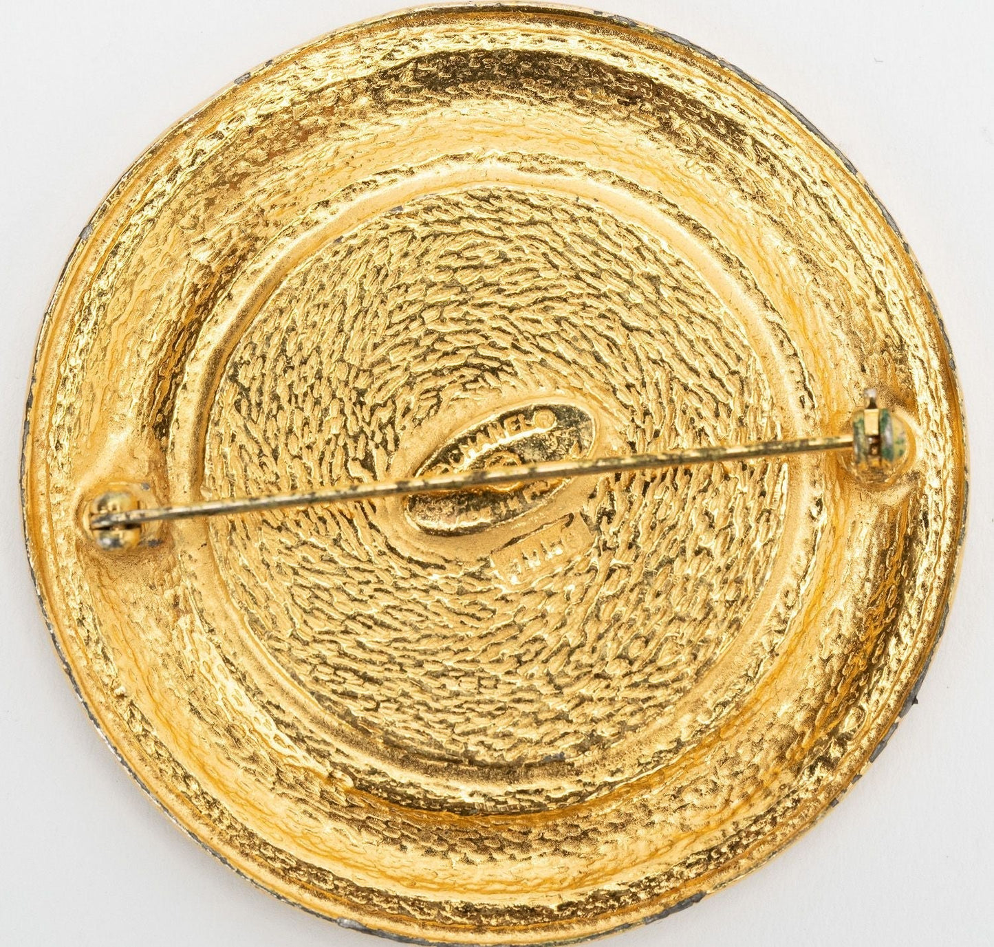 Chanel 80 s Rue Cambon Round Pin