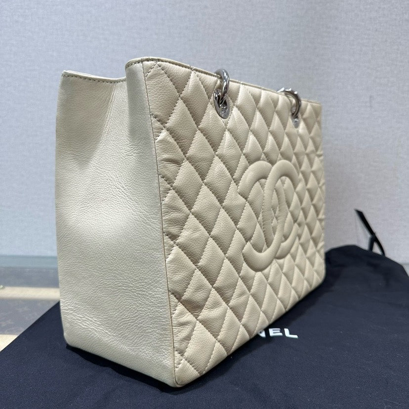 Chanel Tote Bag - Tiana Bags