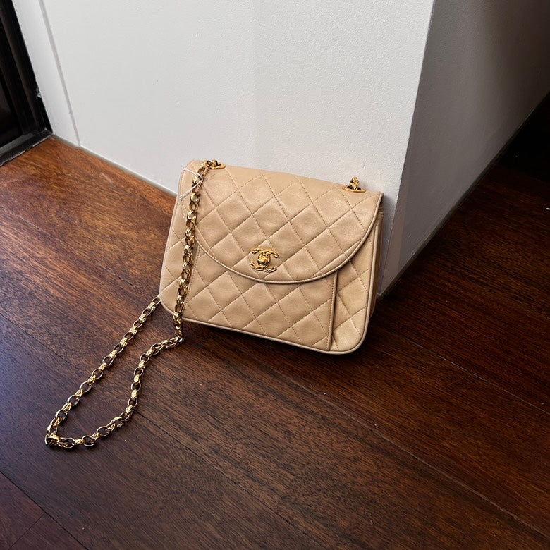 Chanel Shoulder Bag - Tiana Bags