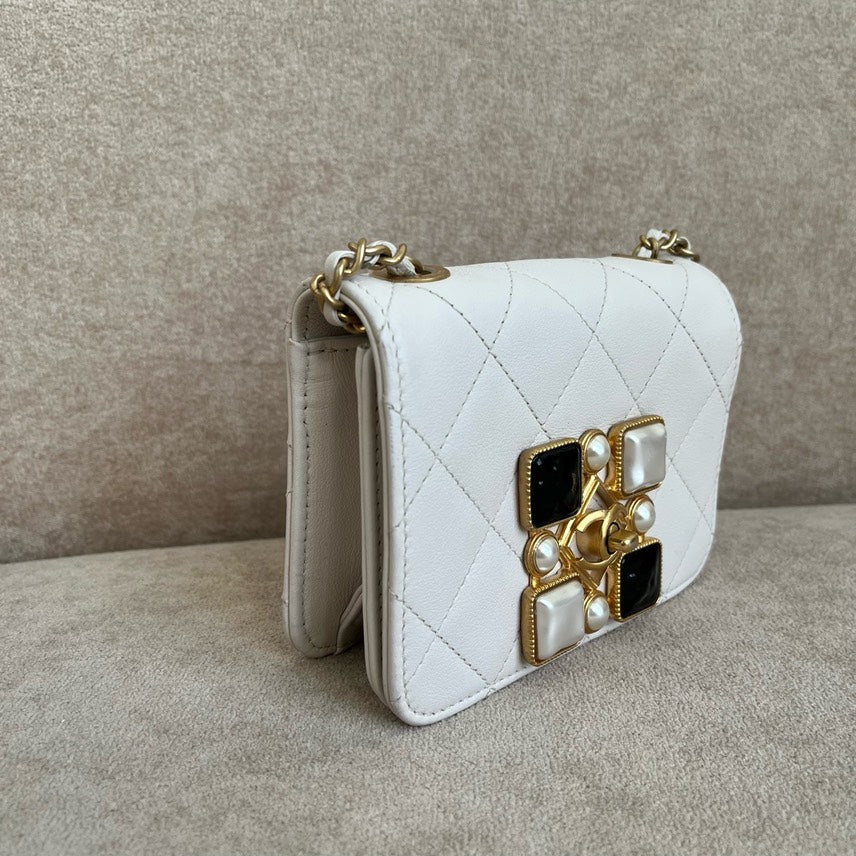 Chanel Crossbody Bag - Tiana Bags