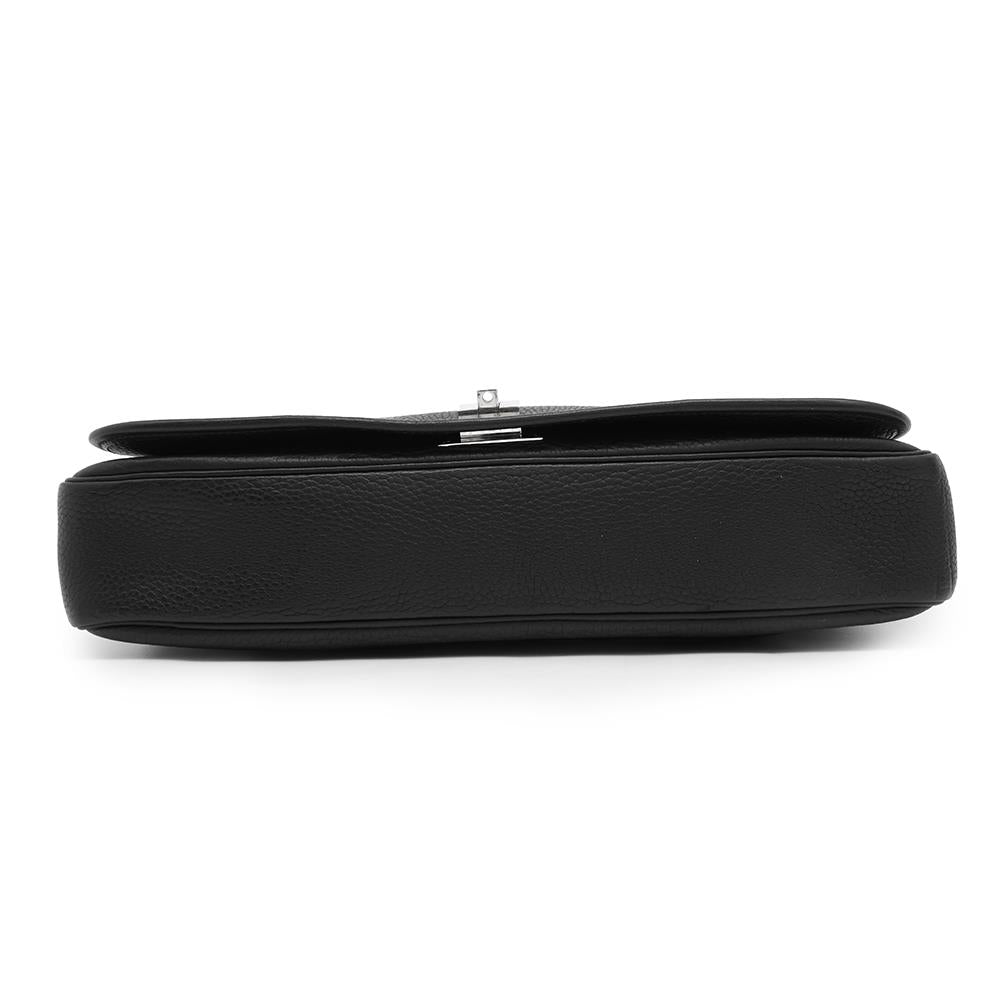 HERMES Victoria Messenger Bag Black Taurillon Clemence