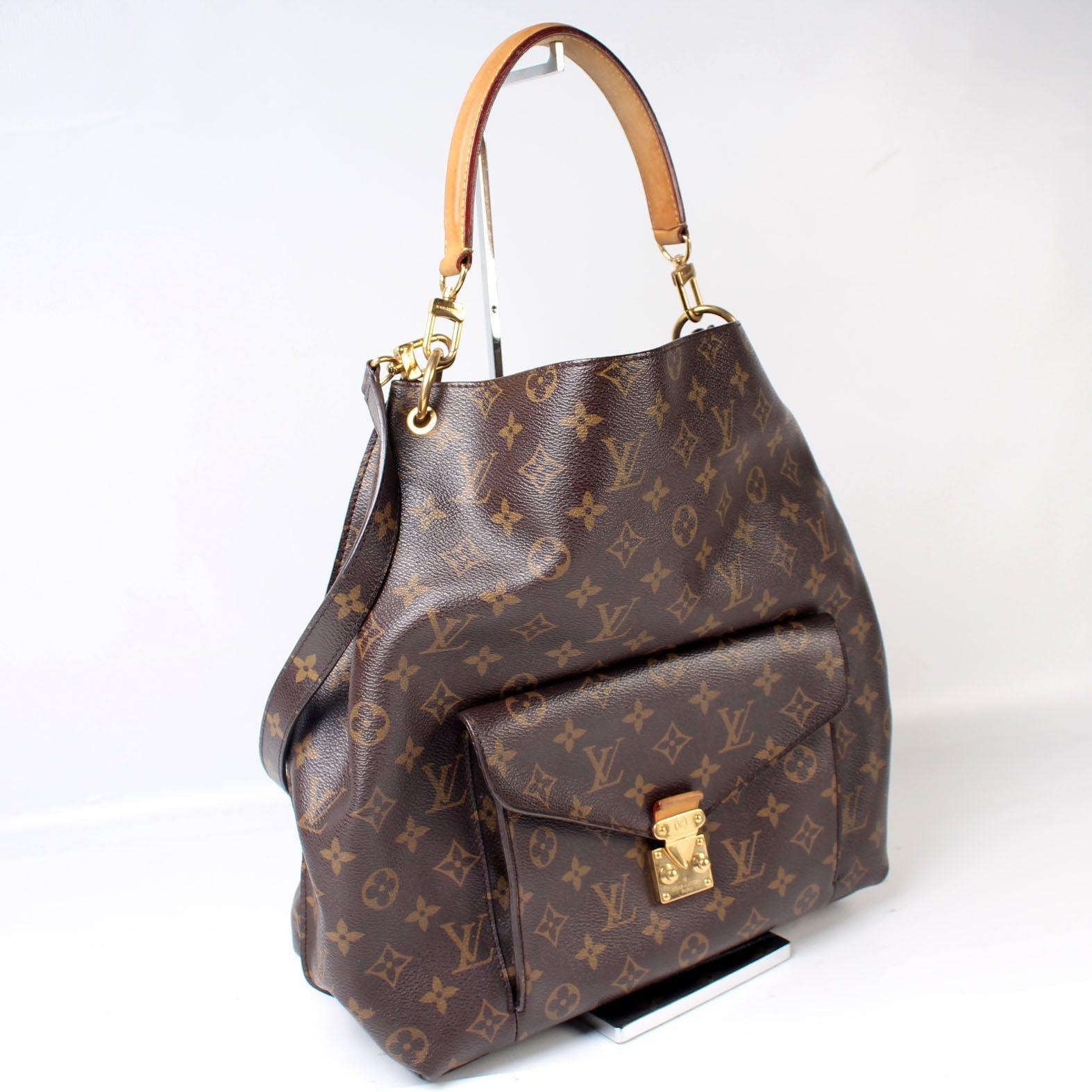 Louis Vuitton Metis Shoulder Monogram