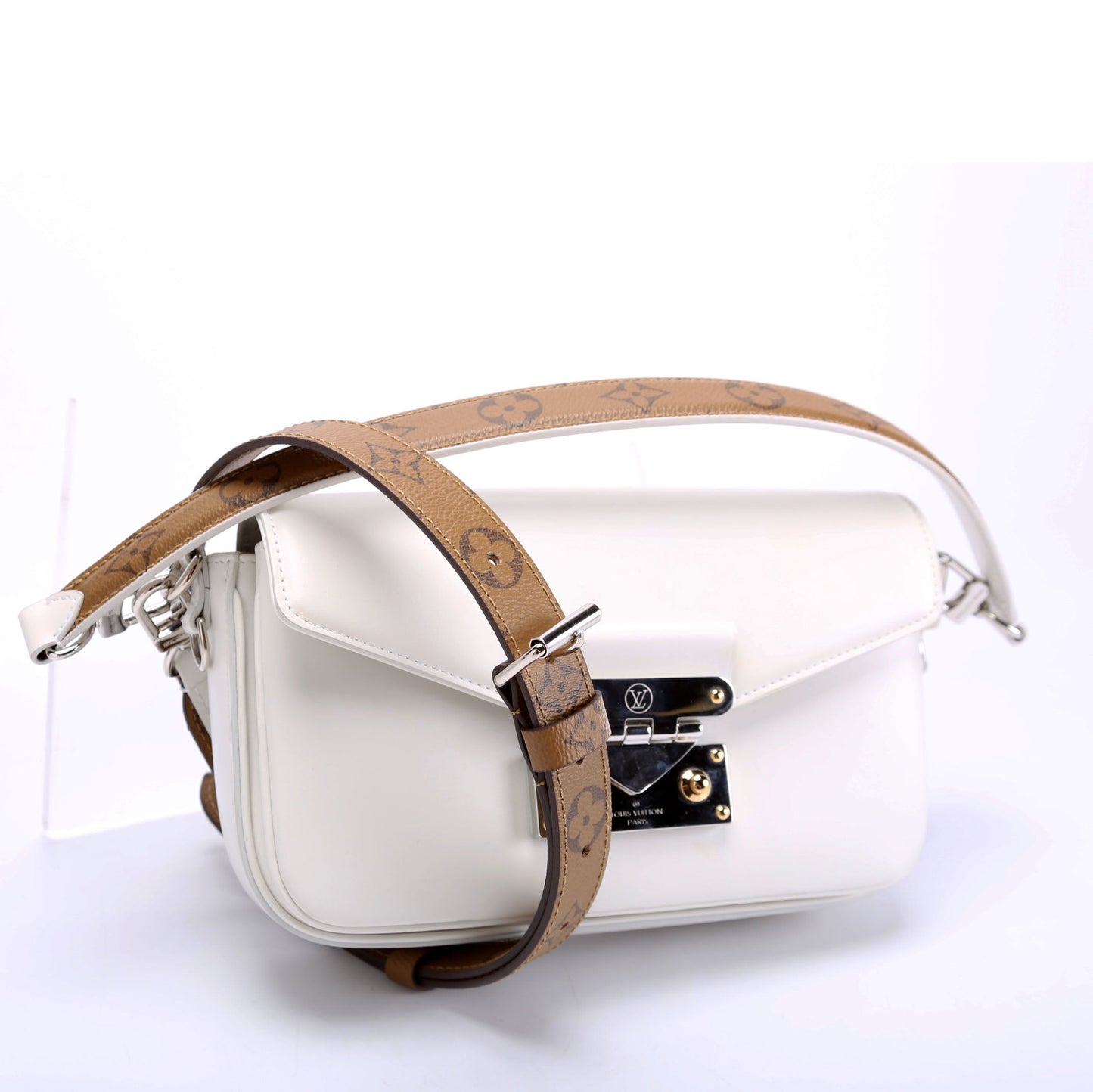 Louis Vuitton Swing Bag Reversed Monogram Calfskin White/Brown