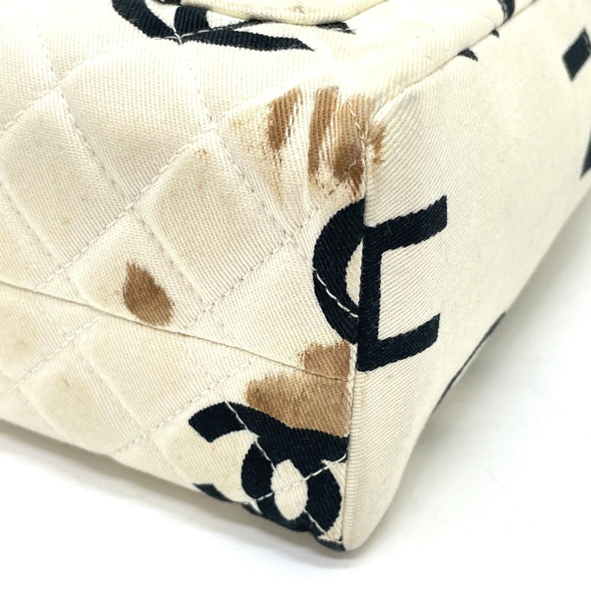 Chanel Tote Bag - Tiana Bags