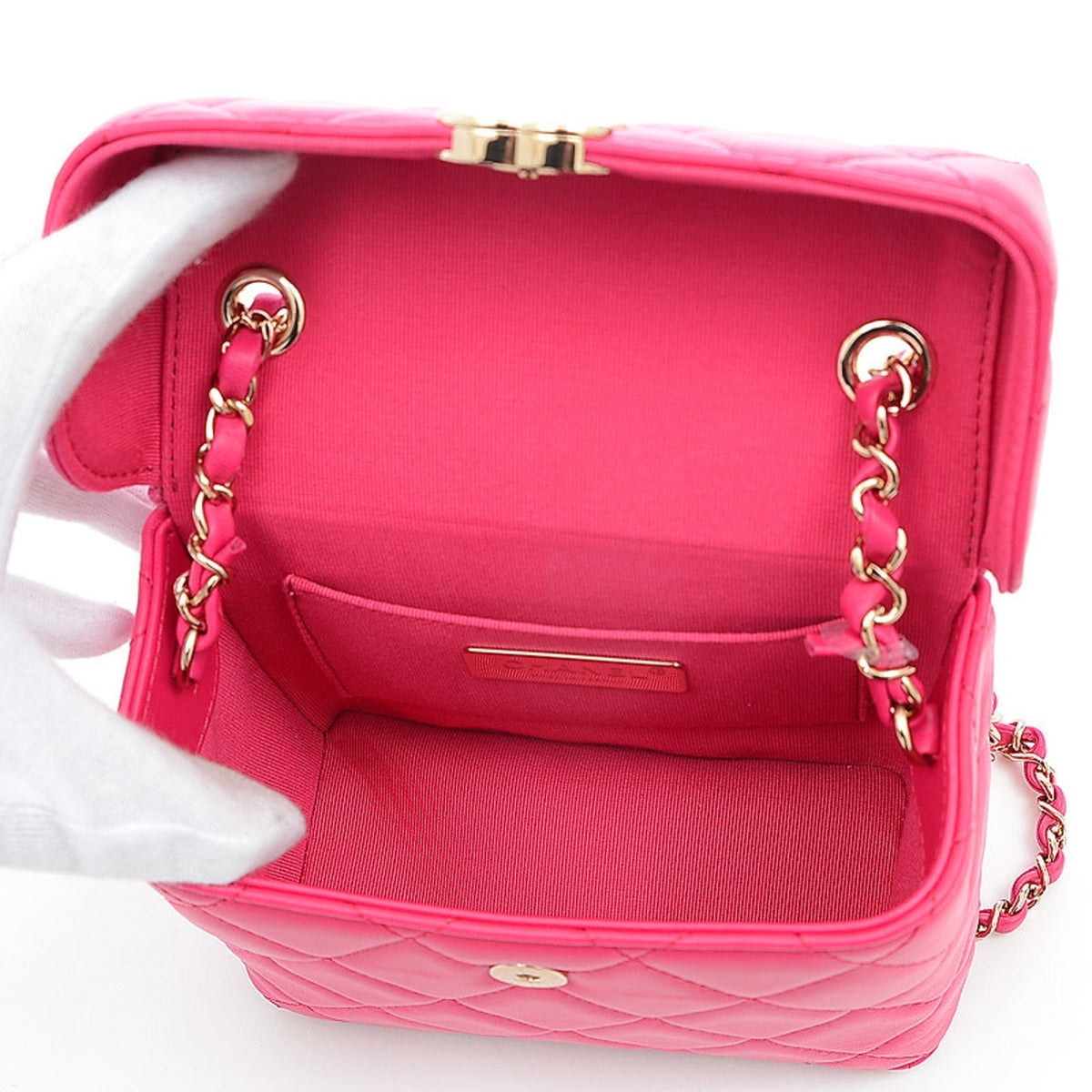 Chanel Shoulder Bag - Tiana Bags