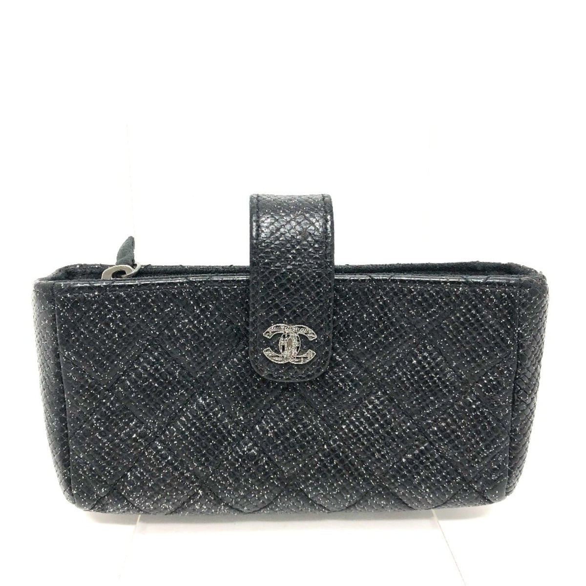 Chanel Clutch - Tiana Bags
