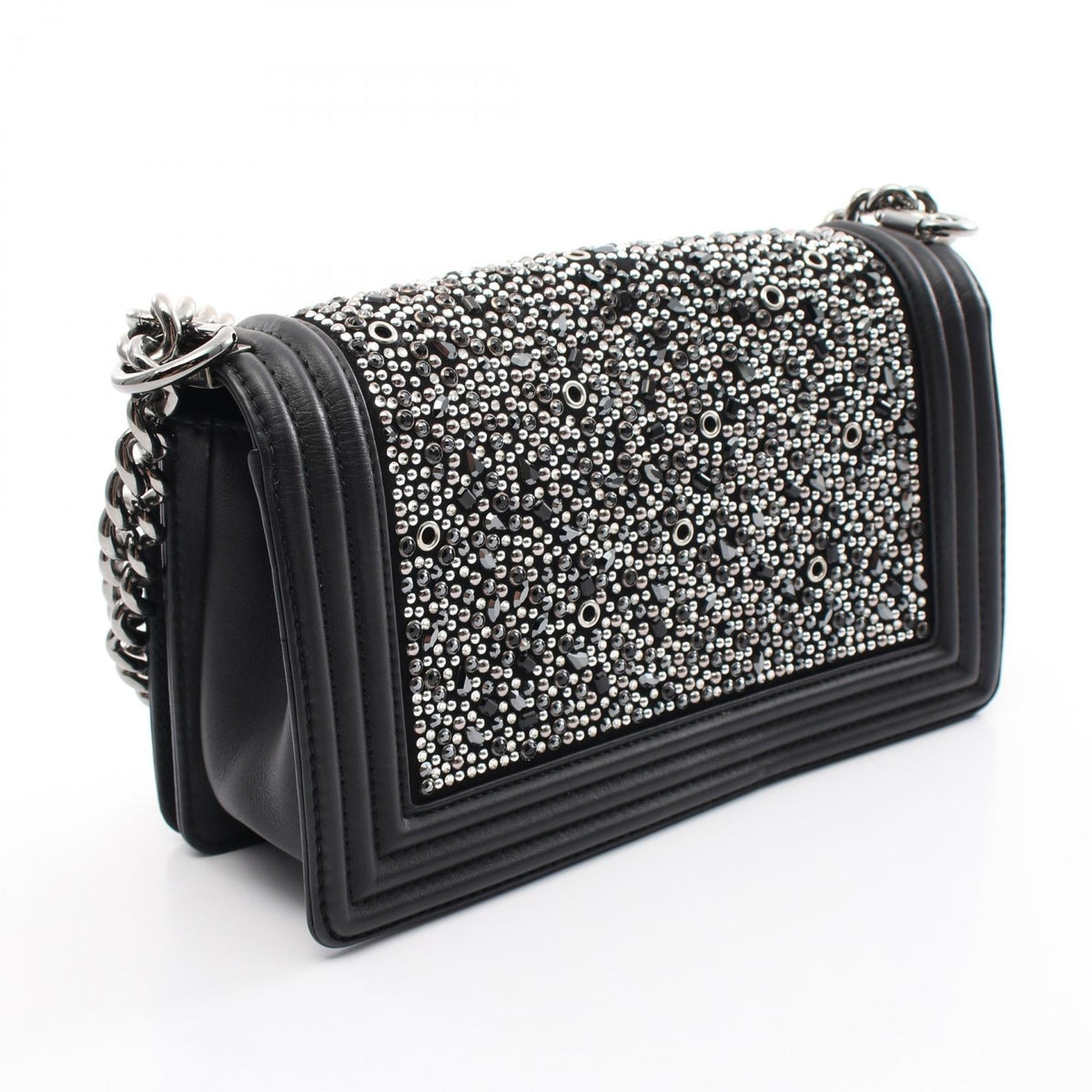Chanel Boy Matelasse Leather Shoulder Bag A67086