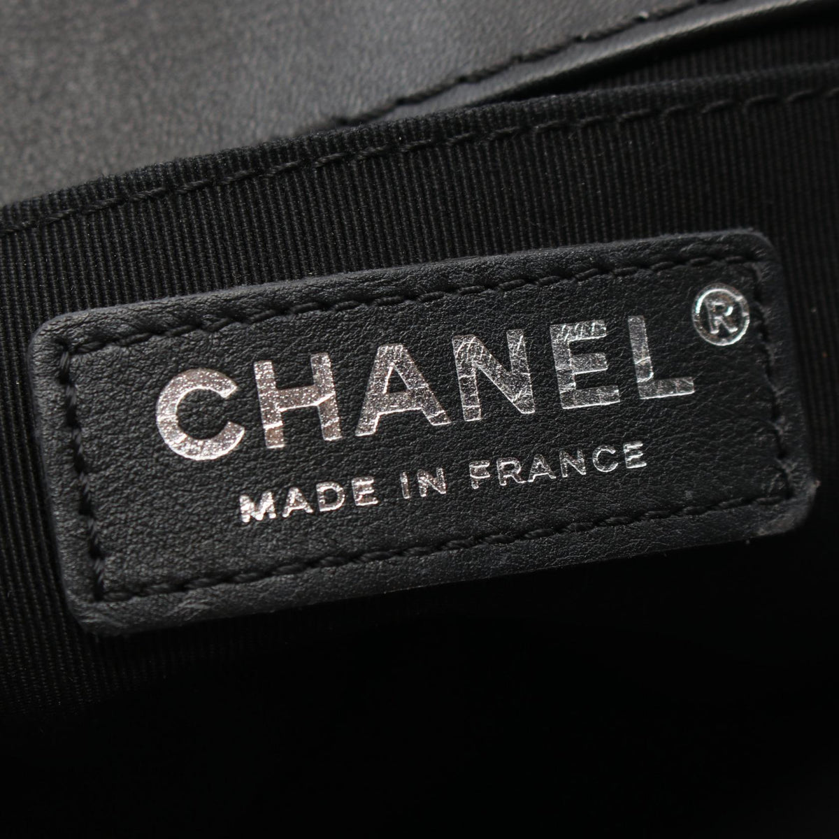Chanel Boy Matelasse Leather Shoulder Bag A67086