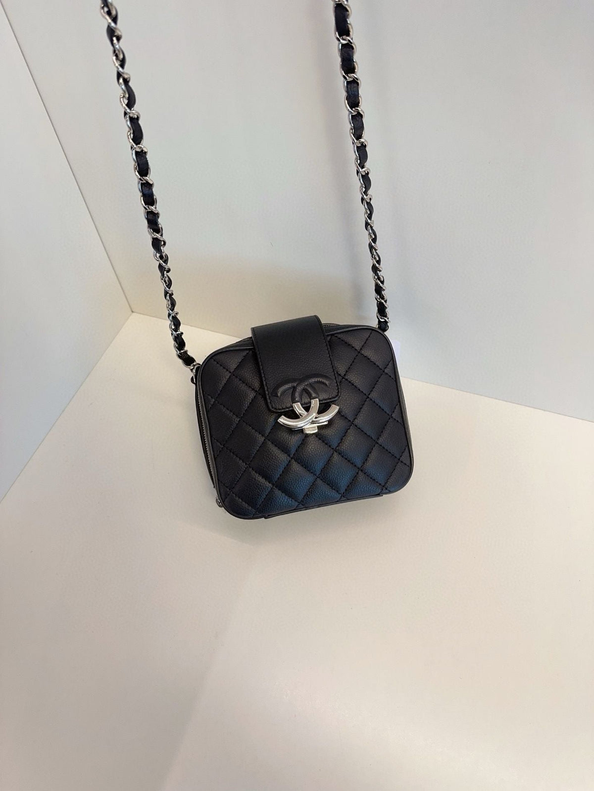 Chanel Handbag Bag - Tiana Bags