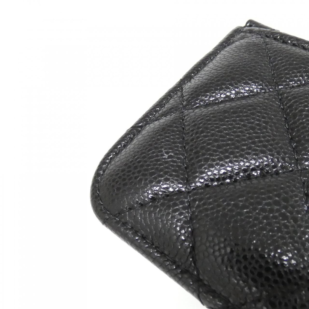 Chanel Timeless Classic Caviar Card Case Handbag