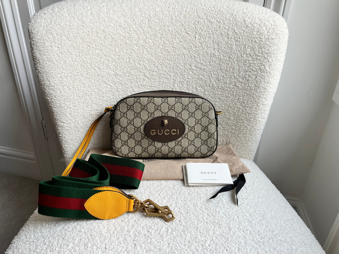 Gucci Neo  GG Supreme Messenger Bag (RRP £1310)