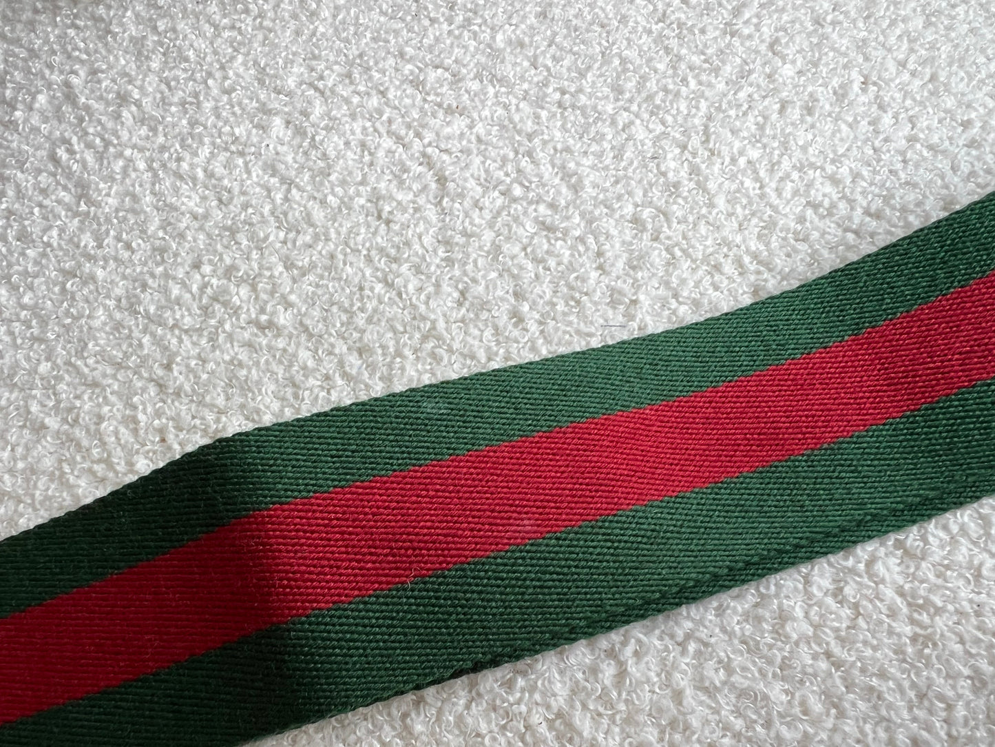 Gucci Neo  GG Supreme Messenger Bag (RRP £1310)