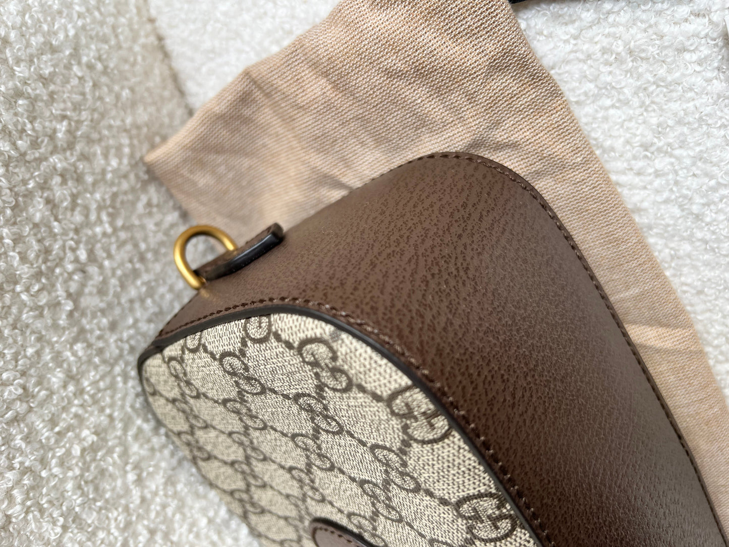 Gucci Neo  GG Supreme Messenger Bag (RRP £1310)