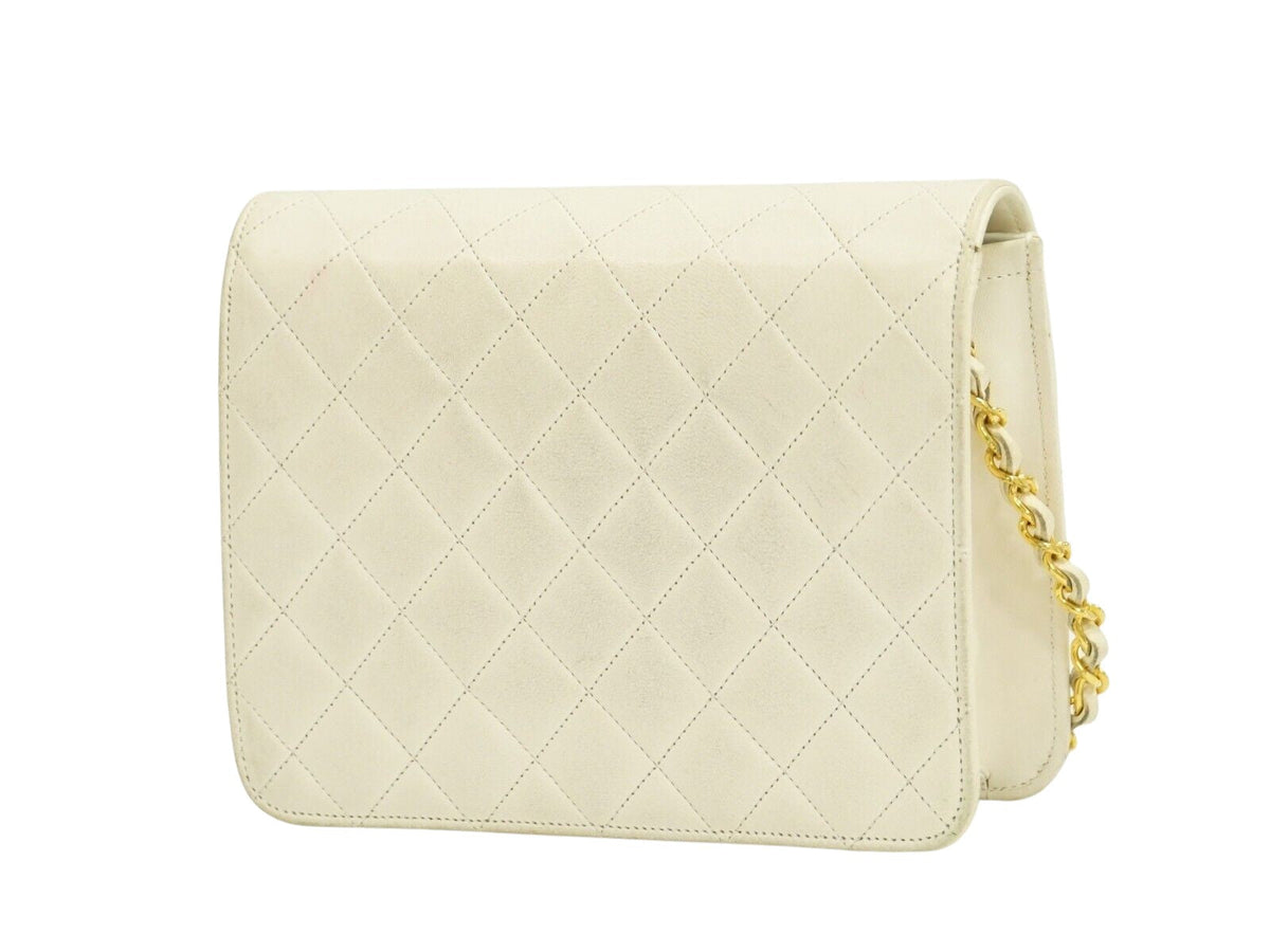 Chanel Shoulder Bag - Tiana Bags