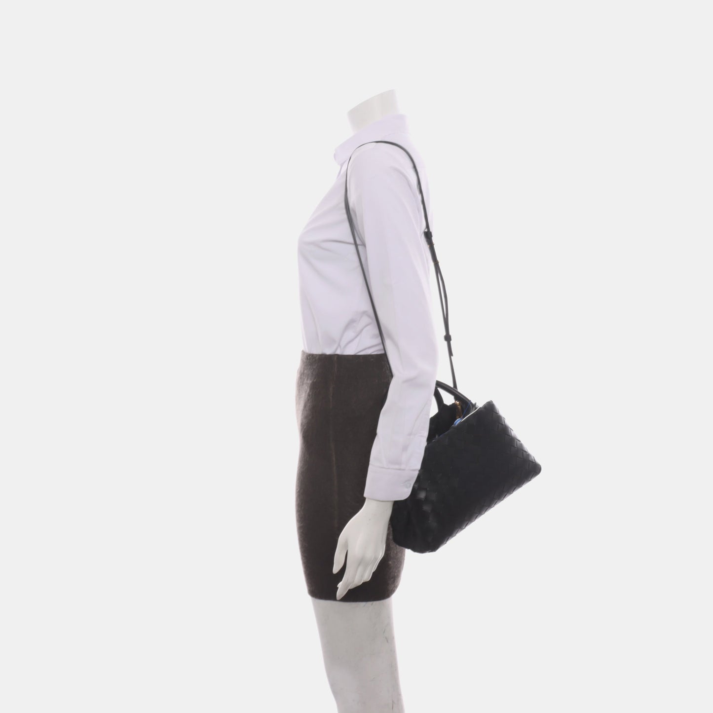 Bottega Veneta New Roma Mini Handbag Intrecciato Nappa Leather Black Mini 25cm