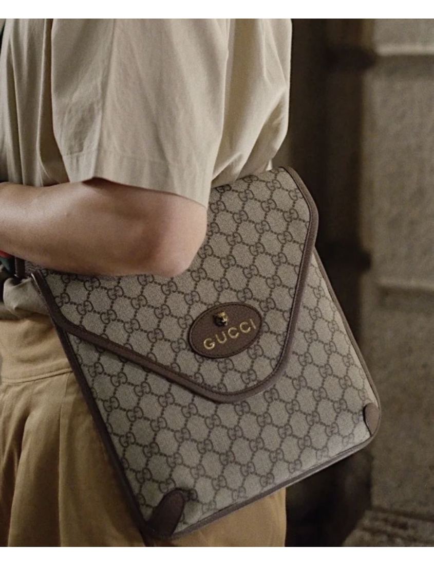Gucci Neo  GG Medium Messenger Bag