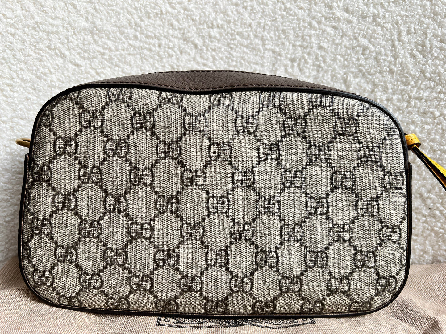 Gucci Neo  GG Supreme Messenger Bag (RRP £1310)