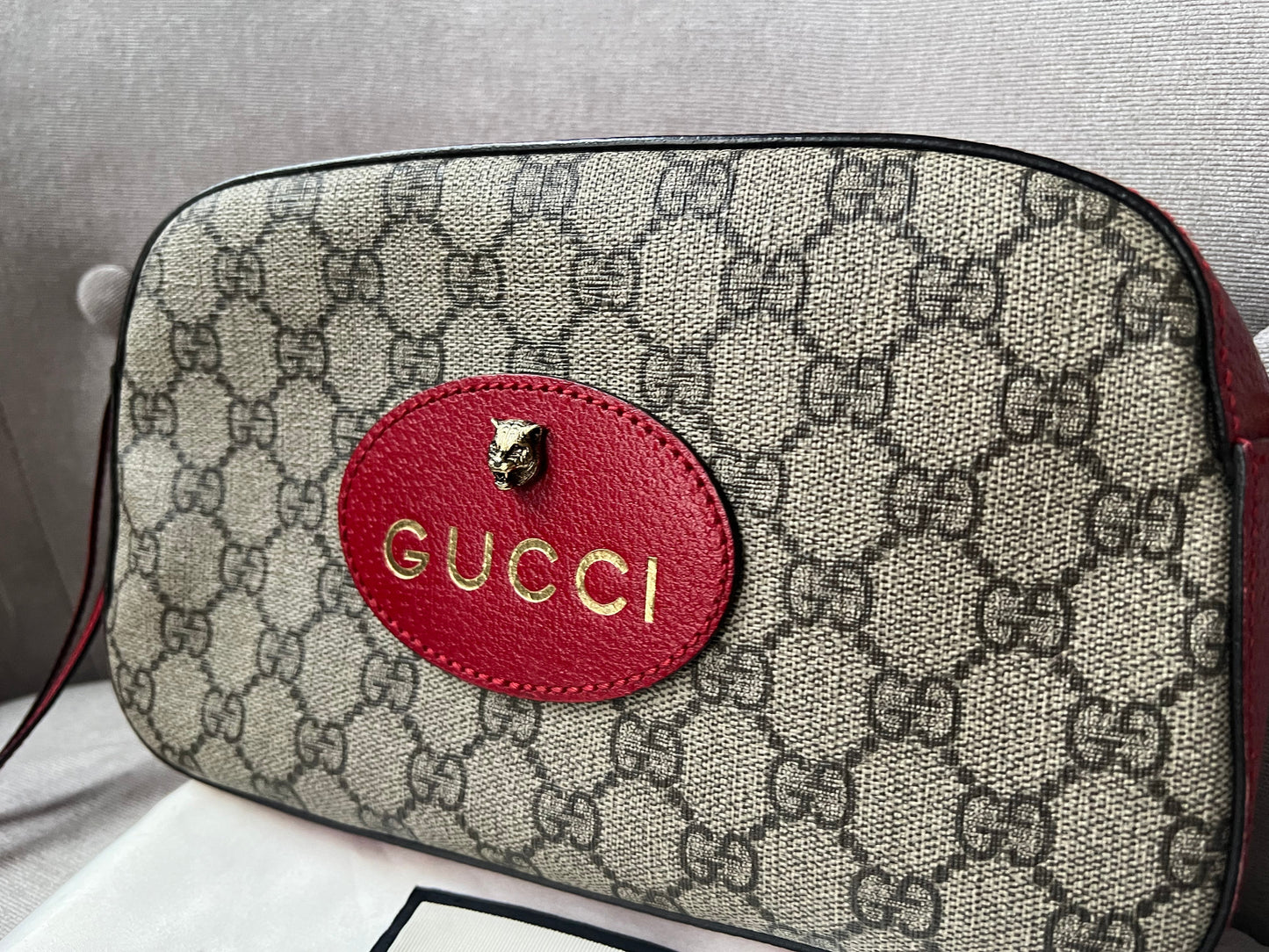 Gucci Neo  GG Supreme Messenger Bag (RRP £1060)