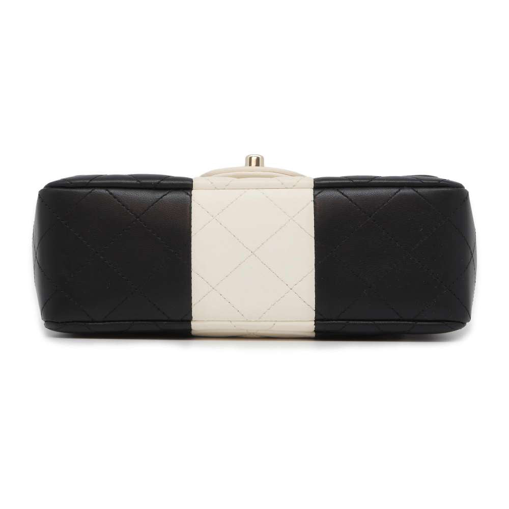 Chanel Shoulder Bag - Tiana Bags