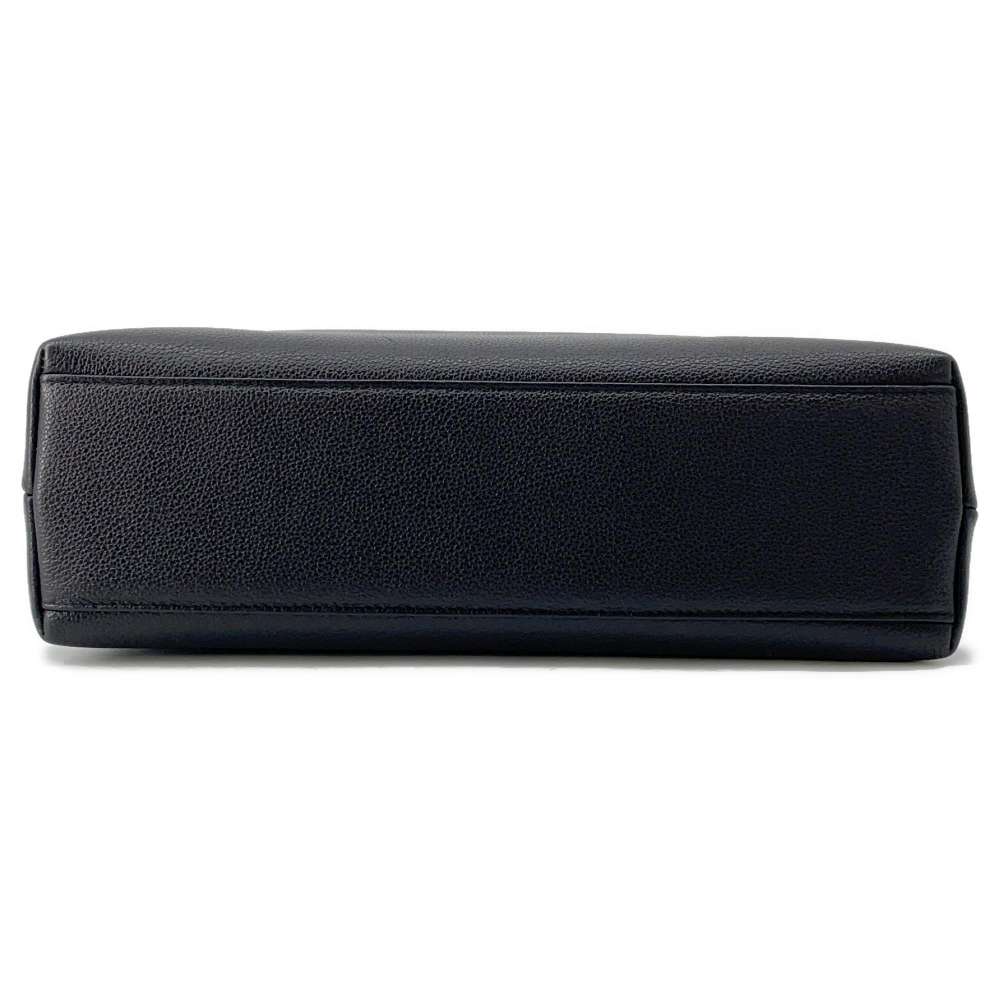 Chanel Shoulder Bag - Tiana Bags