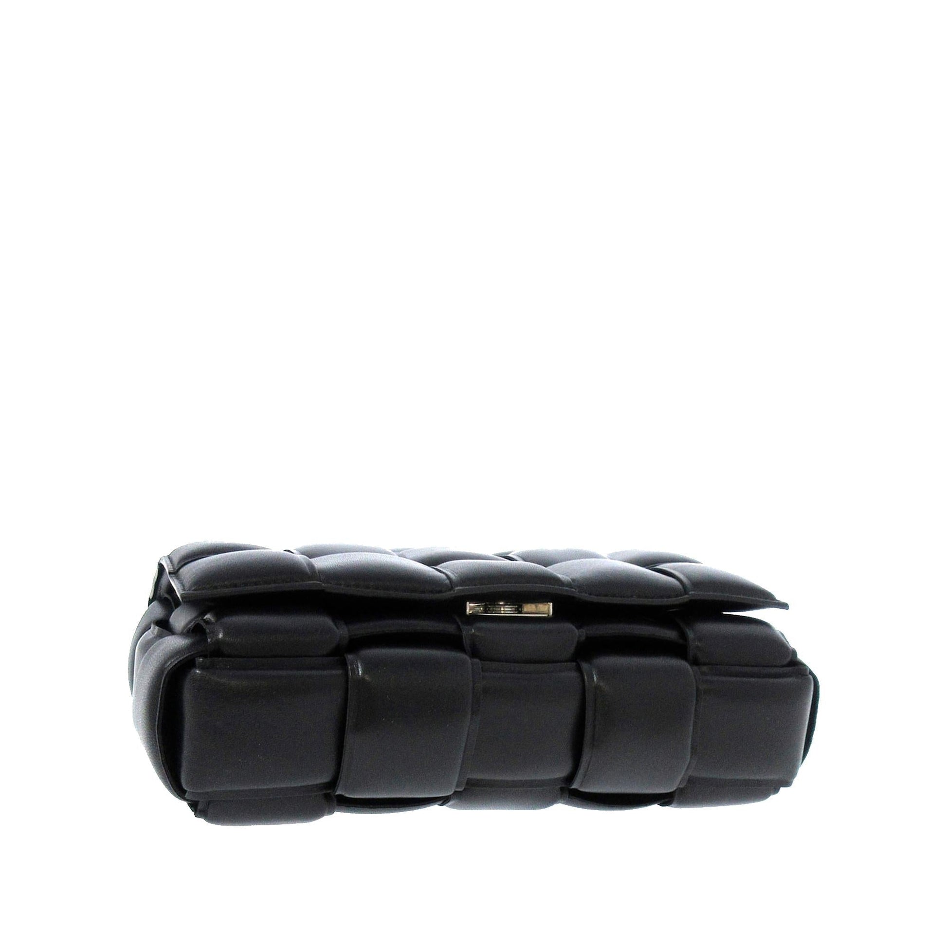 Luxury Bottega Veneta Lambskin Intrecciato Padded Chain Cassette Satchel (SHG-yBNHaB)