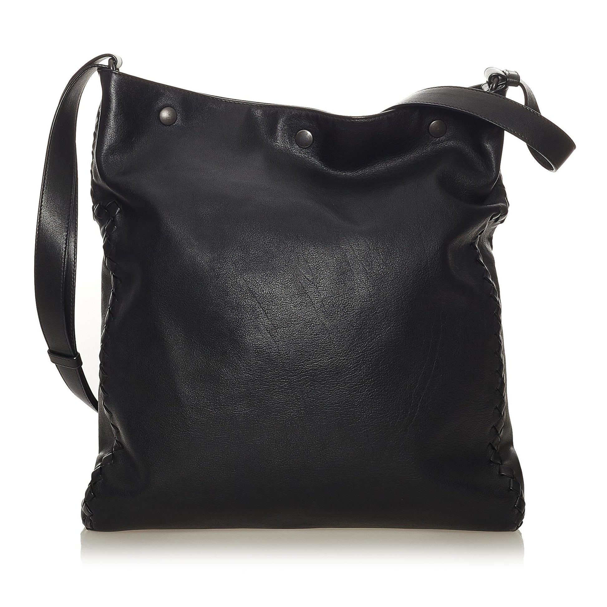 Luxury Bottega Veneta Leather Crossbody Bag (SHG-33988)