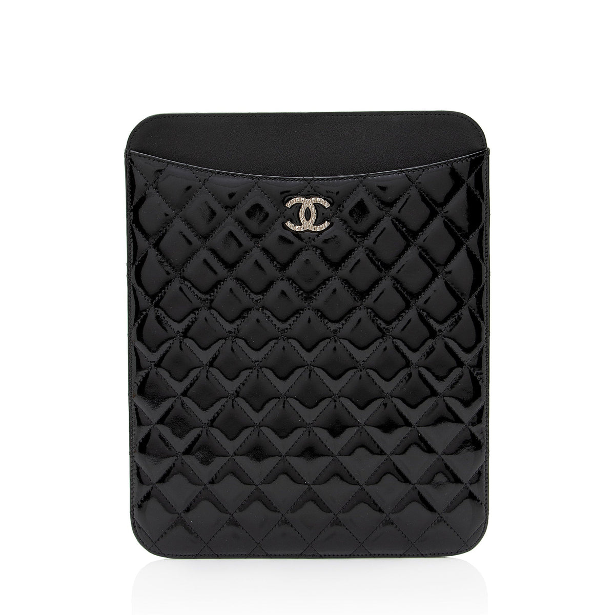 Chanel Patent Leather CC Brilliant iPad Case (SHF-erdd74) Handbag