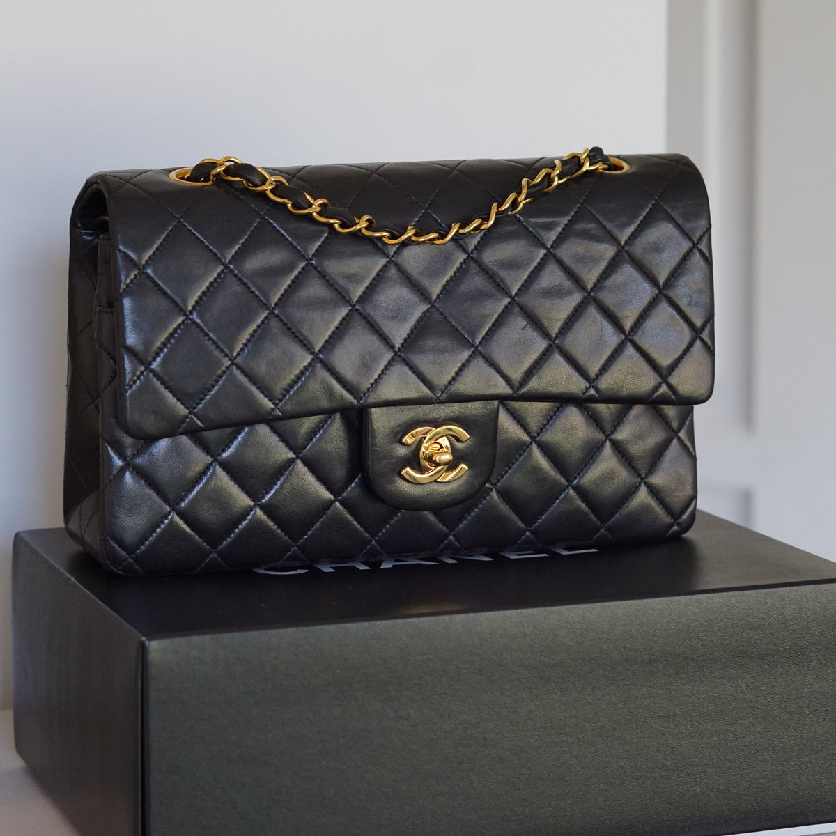 Chanel Handbag Bag - Tiana Bags