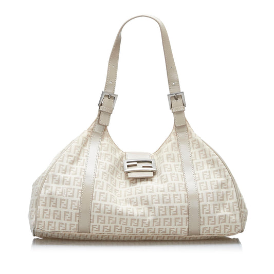 Fendi Zucchino Shoulder Bag (BV6Gs6)