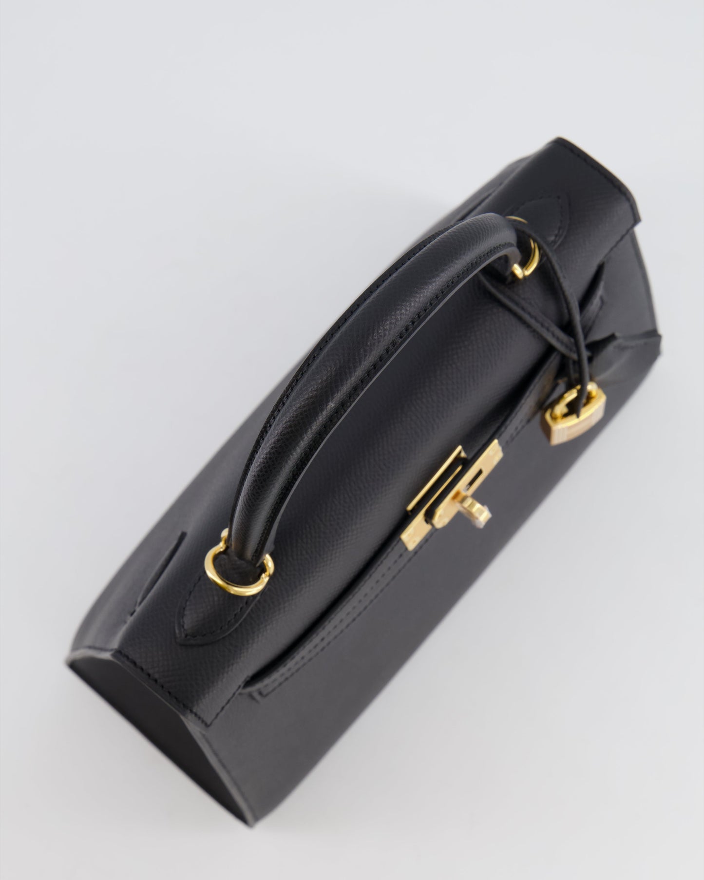 Hermes Kelly 25 Sellier Bag in Noir Epsom Leather with Gold Hardware