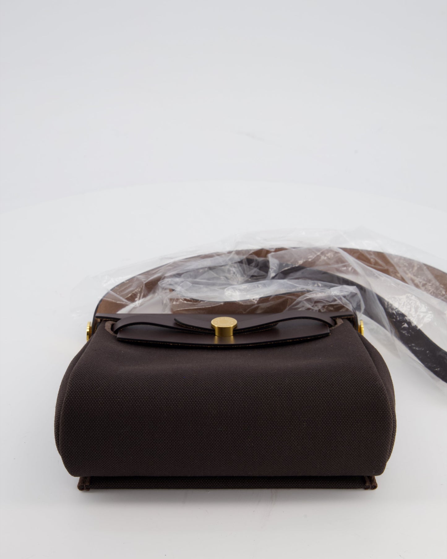 *Hot & RARE* Hermes Herbag Zip 20 Bag in Ebene Viking Canvas & Ebene Vache Hunter Leather with Gold Hardware