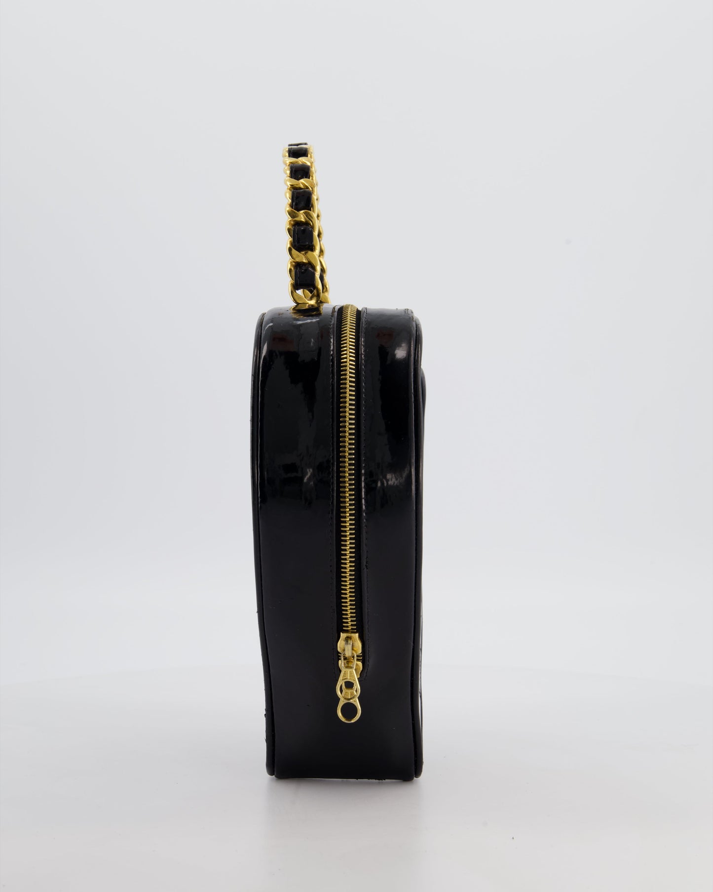 *RARE COLLECTORS ITEM* Chanel 1995 Vintage Black Heart Vanity Bag with White CC Logo and Gold Chain Handle Detail