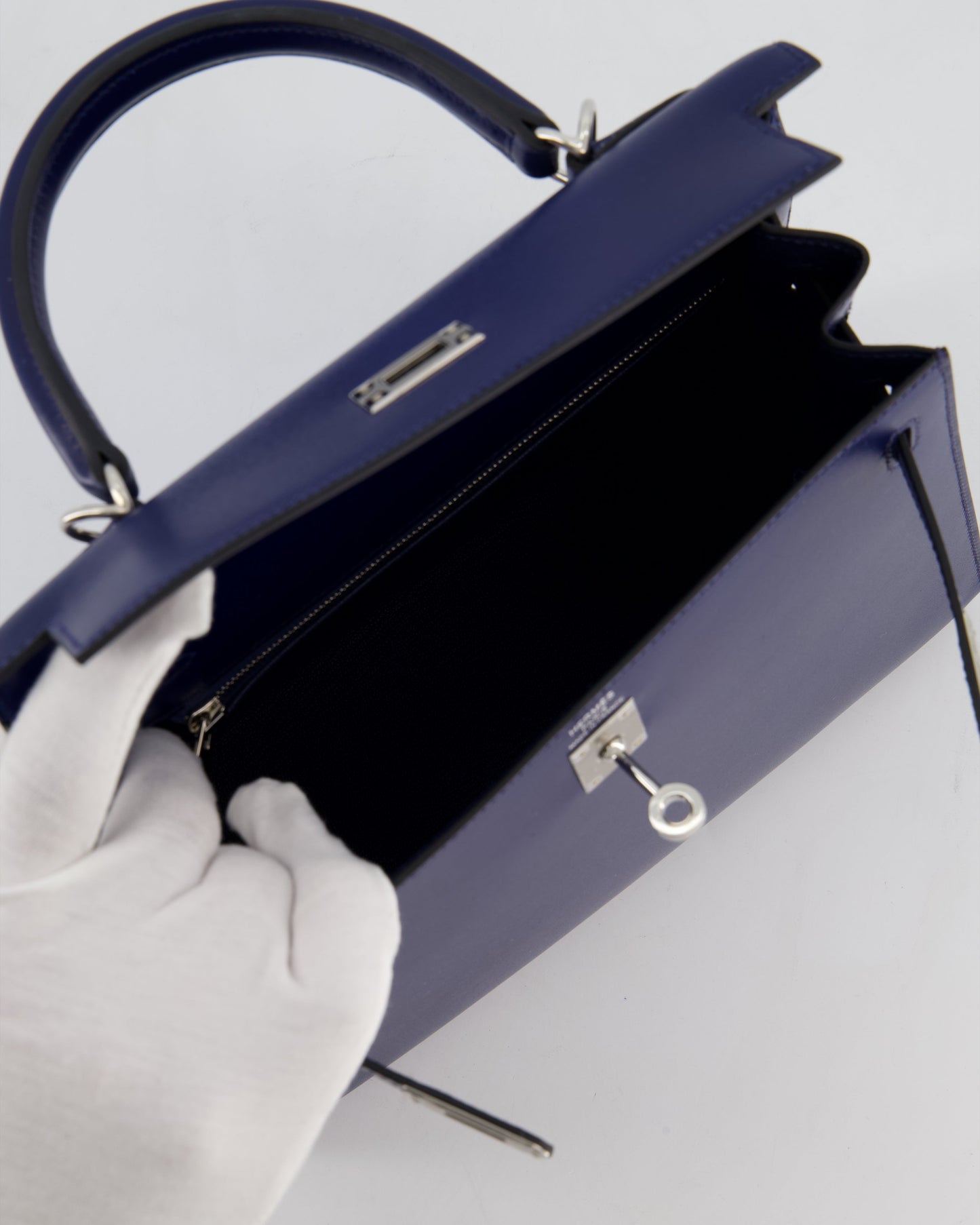 *RARE* Hermes Kelly 25 Sellier Bag in Bleu Saphir Box Leather with Palladium Hardware
