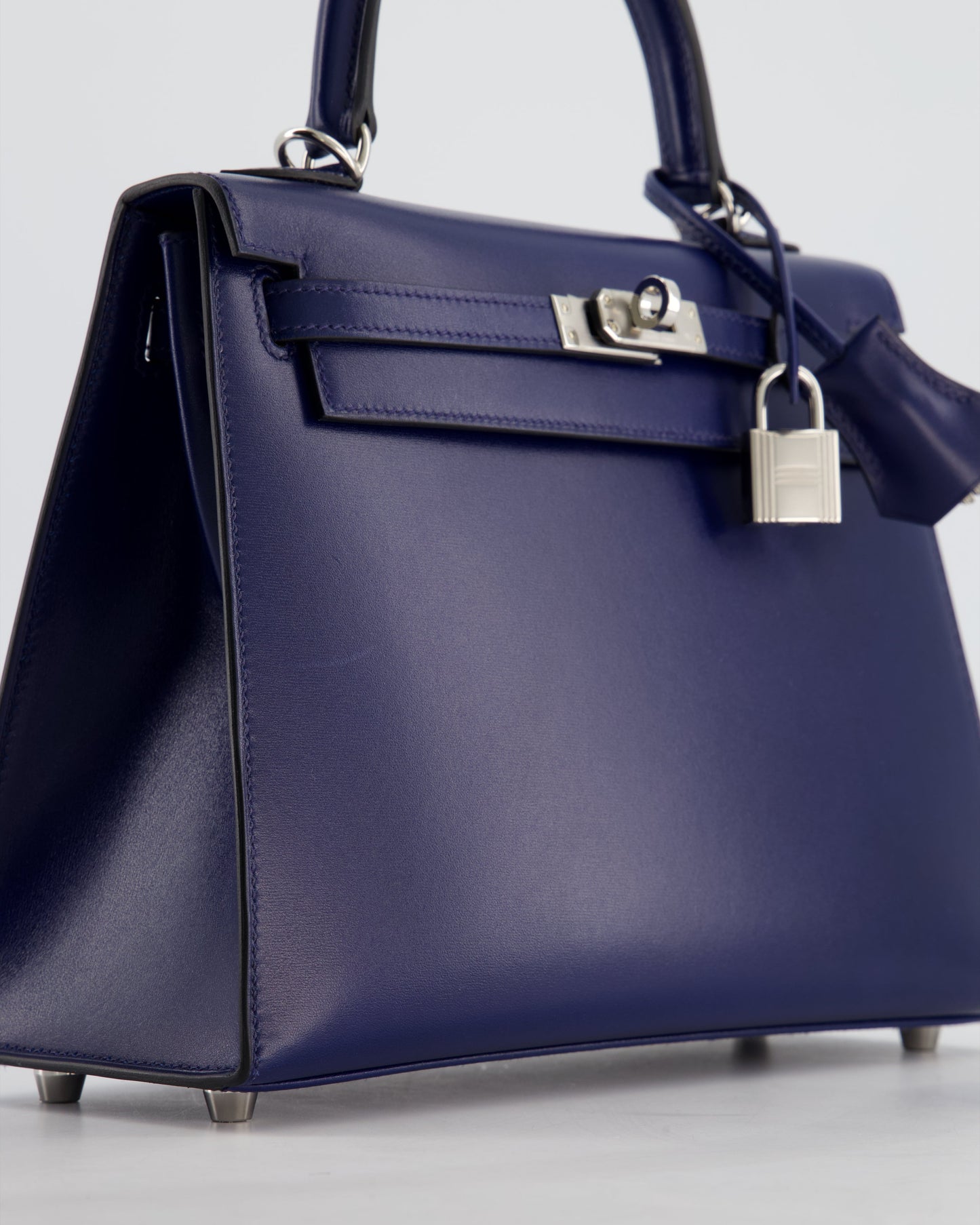 *RARE* Hermes Kelly 25 Sellier Bag in Bleu Saphir Box Leather with Palladium Hardware