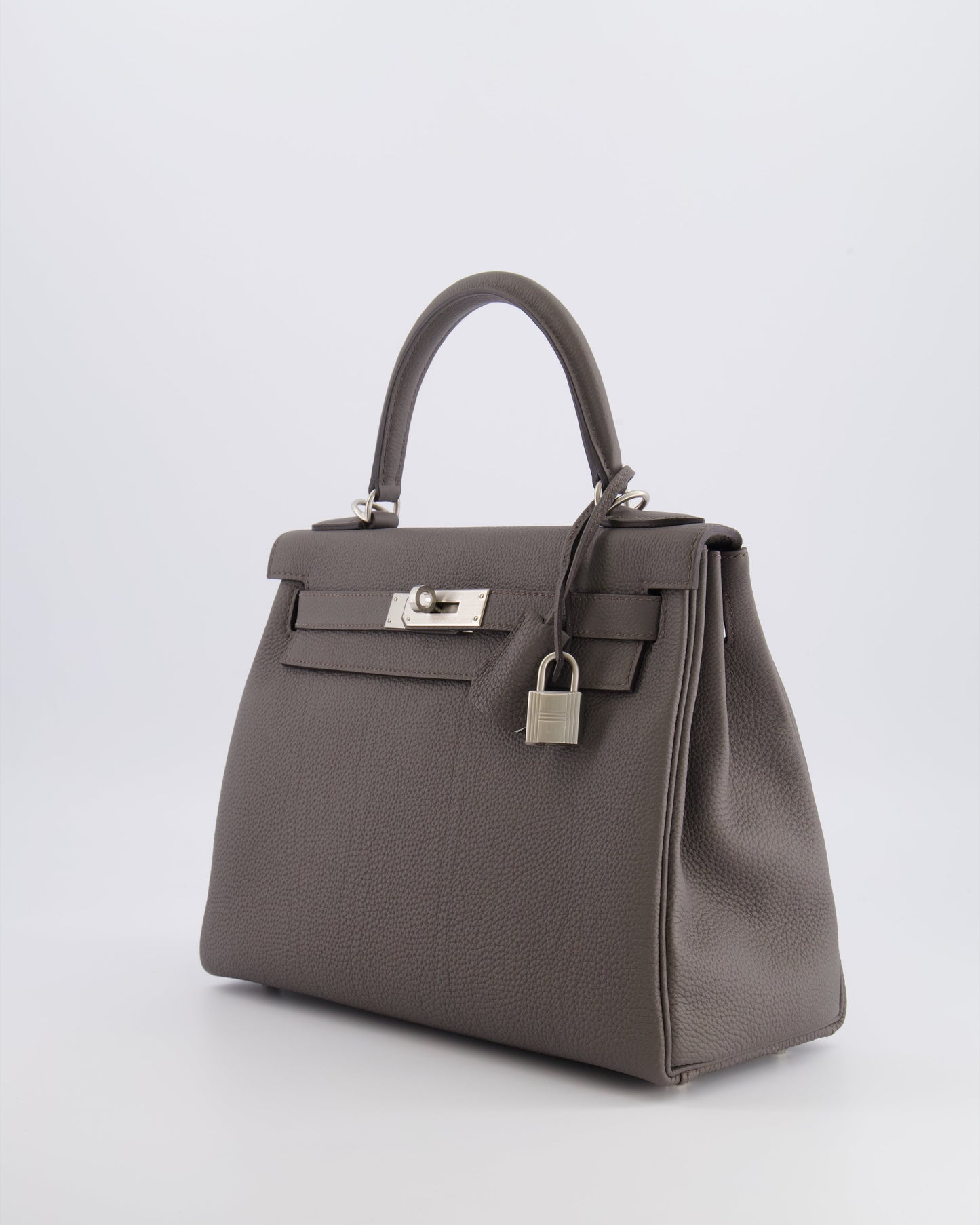 Hermes Kelly 28 Retourne HSS Bag in Gris Etain Togo Leather with Gris Perle Interior and Brushed Palladium Hardware