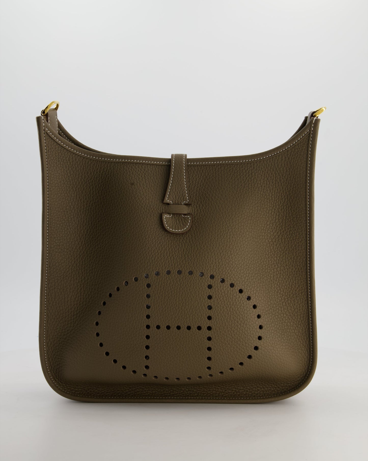 Hermes Evelyne III 29 Bag in Etoupe Taurillon Clemence Leather with Gold Hardware