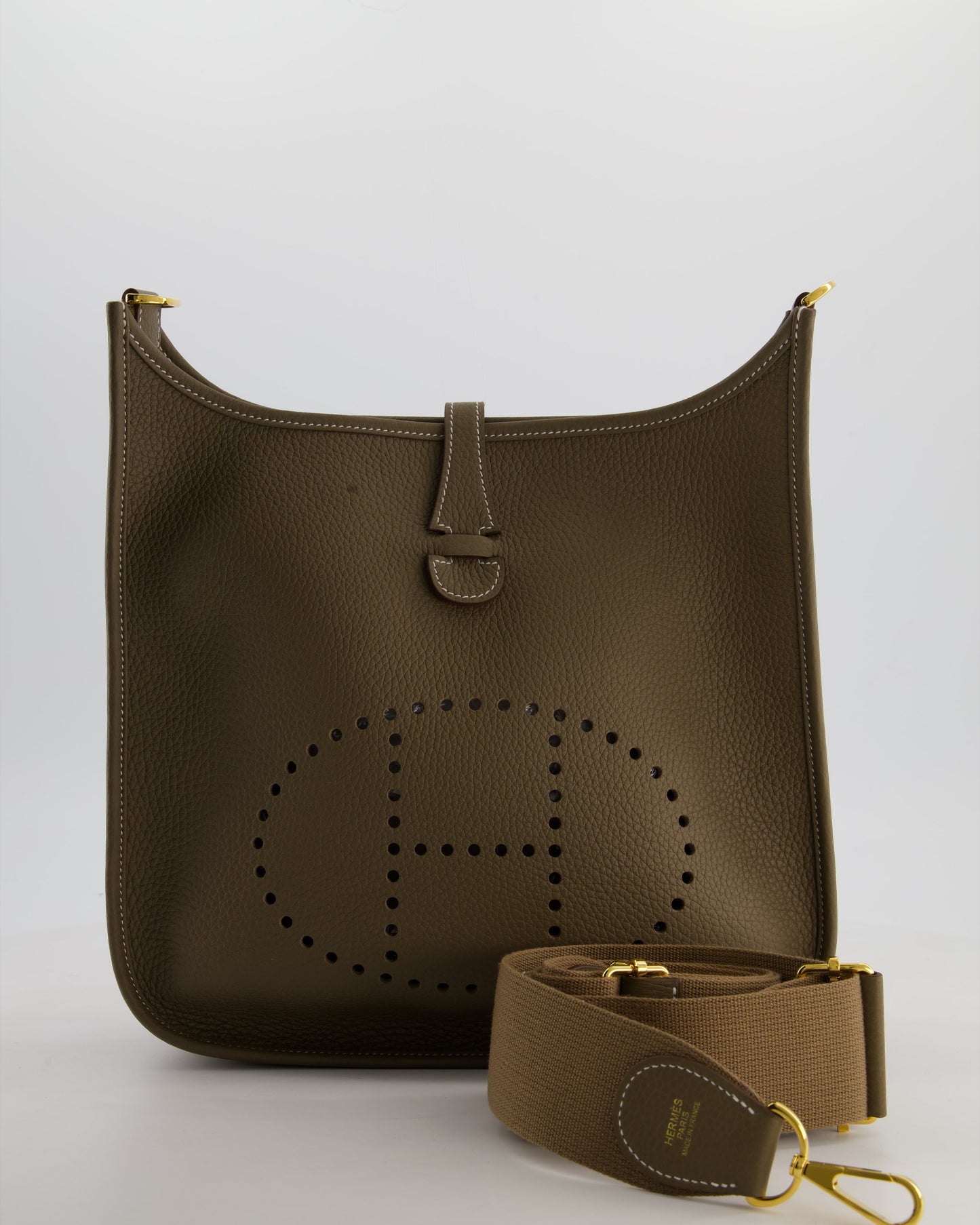 Hermes Evelyne III 29 Bag in Etoupe Taurillon Clemence Leather with Gold Hardware