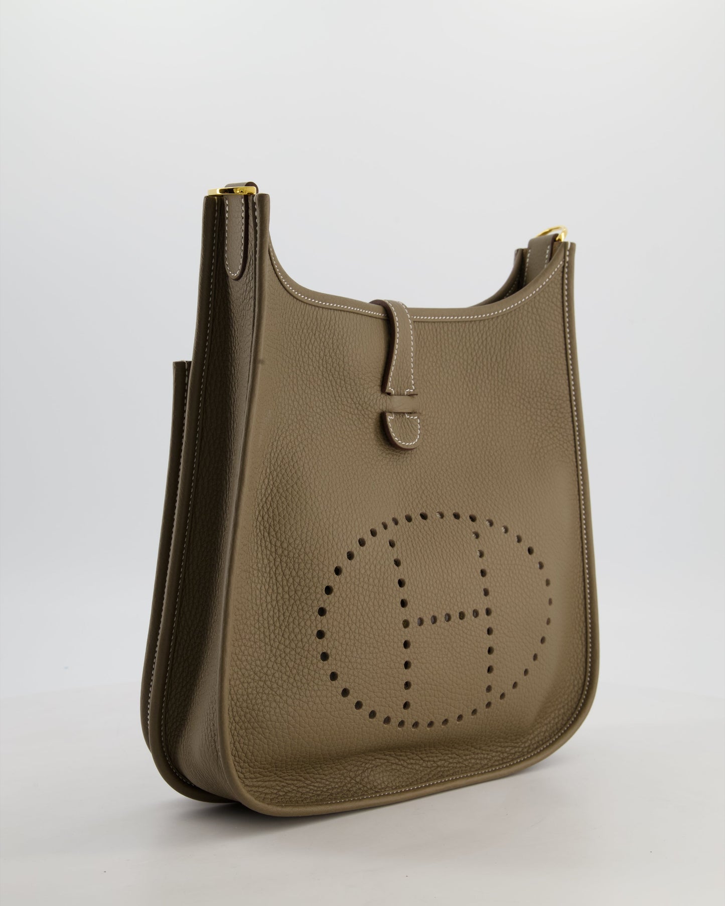 Hermes Evelyne III 29 Bag in Etoupe Taurillon Clemence Leather with Gold Hardware