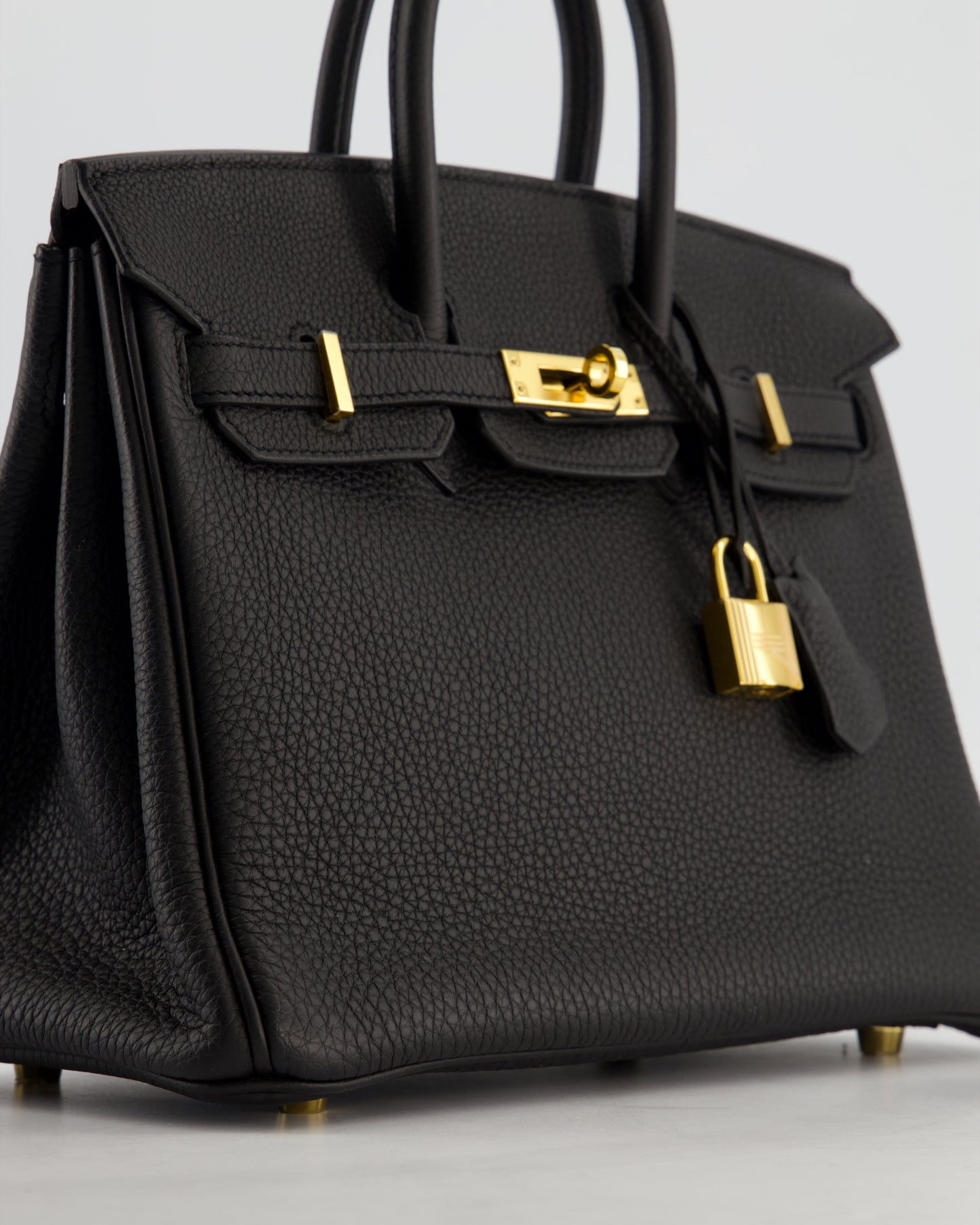 *HOT* Hermes Birkin 25 Retourne Bag in Noir Togo Leather with Gold Hardware