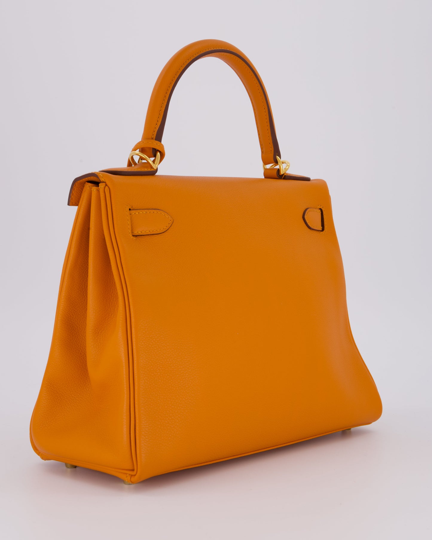 Hermes Kelly 28 Retourne Bag in Abricot Evercolor Leather with Gold Hardware