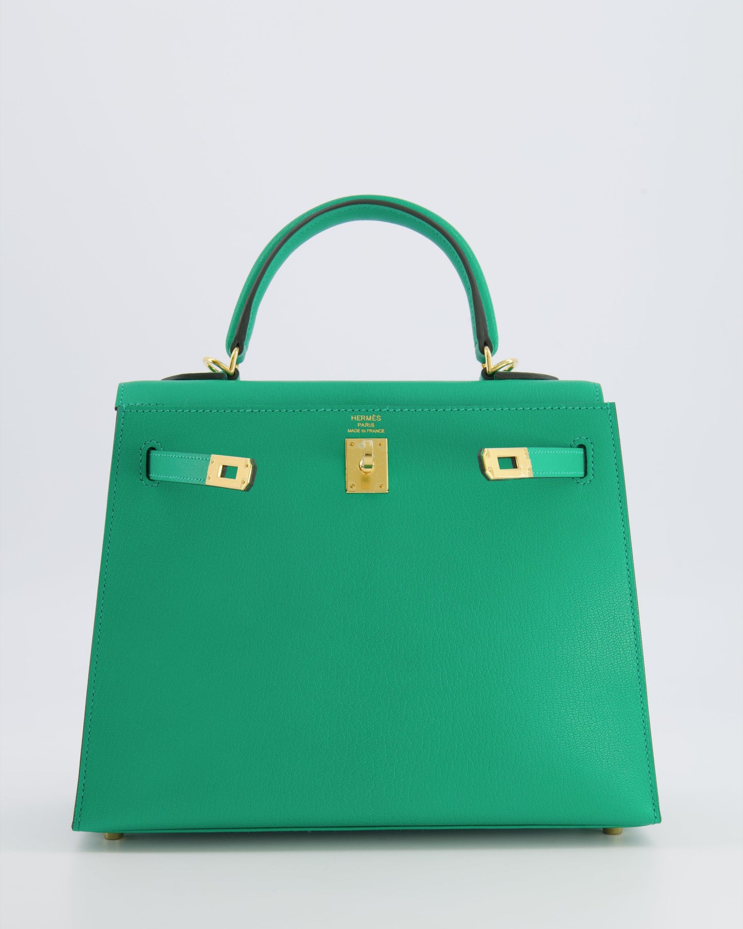 Hermes Kelly 25 Sellier Bag in Menthe Chèvre Chamkila Leather with Gold Hardware