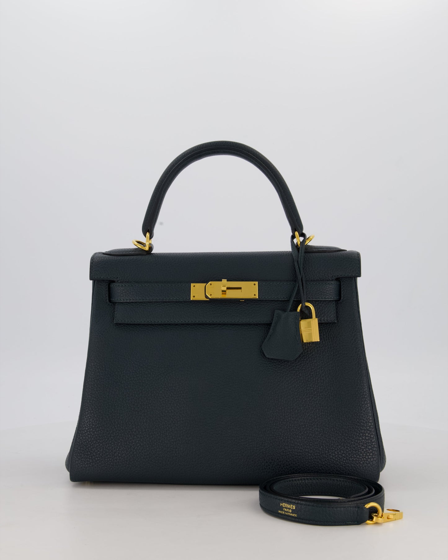 Hermes Kelly 28 Retourne Bag in Vert Cypress Togo Leather with Gold Hardware