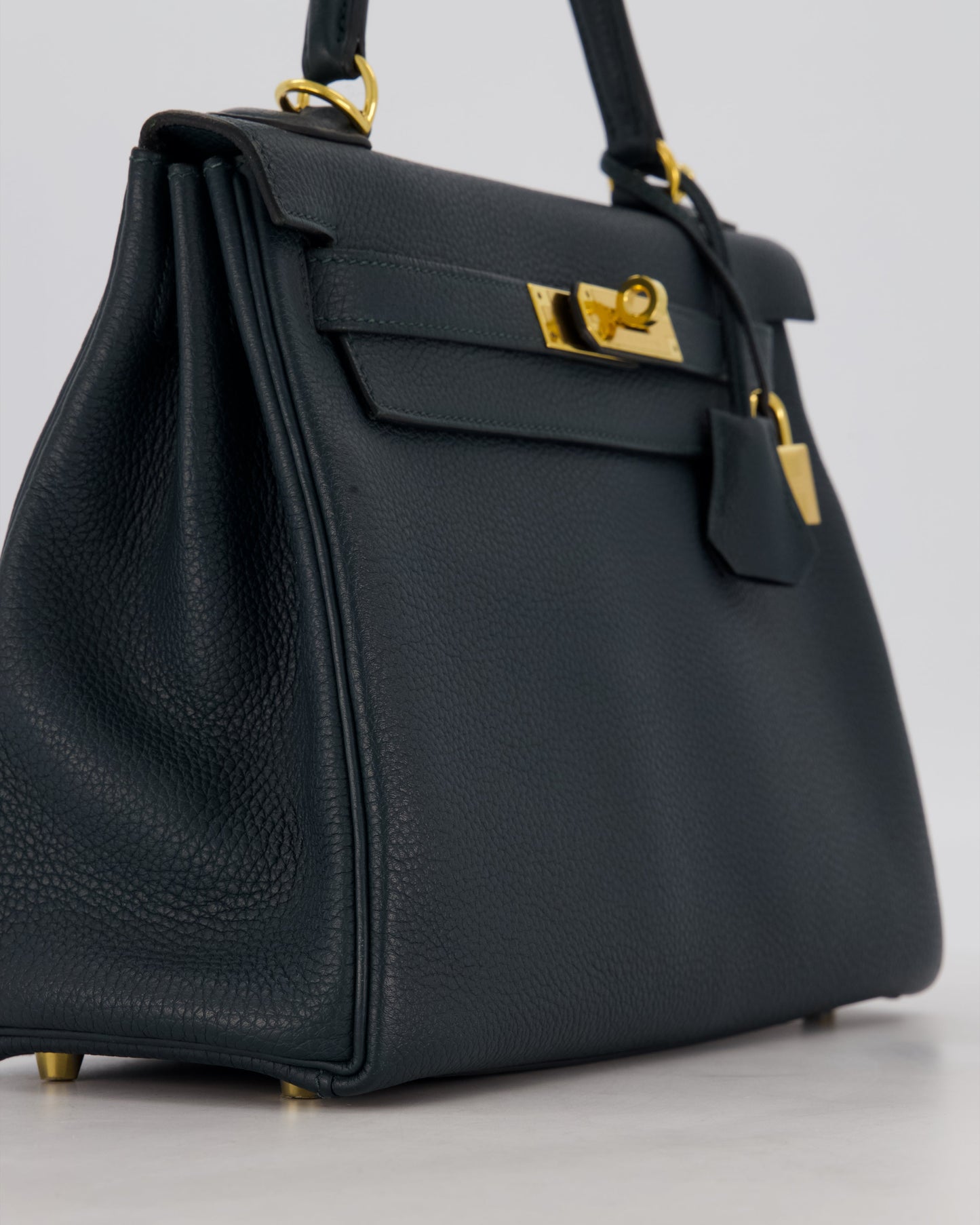 Hermes Kelly 28 Retourne Bag in Vert Cypress Togo Leather with Gold Hardware