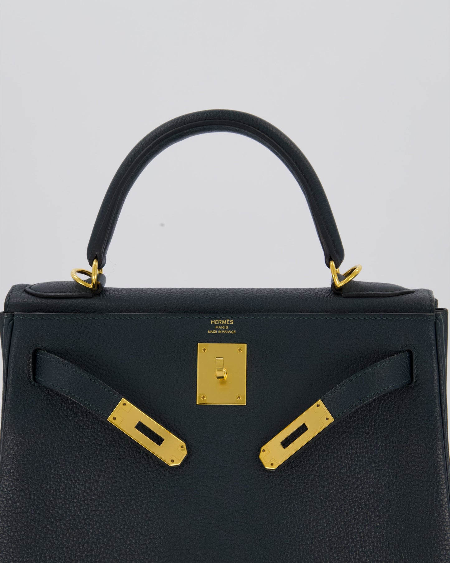 Hermes Kelly 28 Retourne Bag in Vert Cypress Togo Leather with Gold Hardware