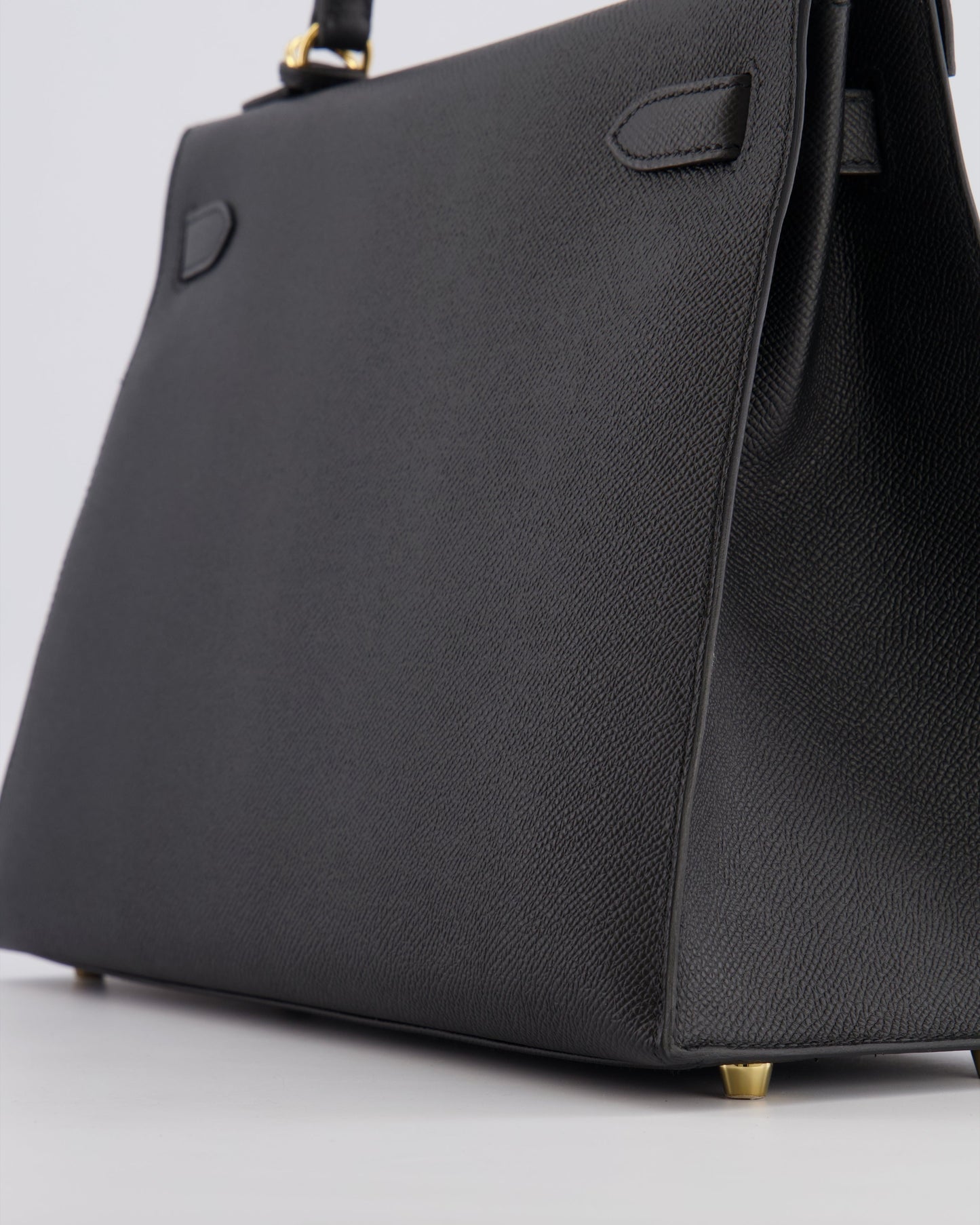 Hermes Kelly 32 Sellier Bag in Noir Epsom Leather with Gold Hardware